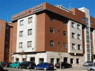 фото отеля Apartahotel Ascarza Badajoz