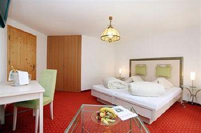 фото отеля Sporthotel La Cruna