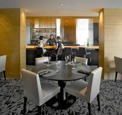 фото отеля Inn at Laurel Point
