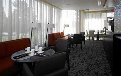 фото отеля Inn at Laurel Point