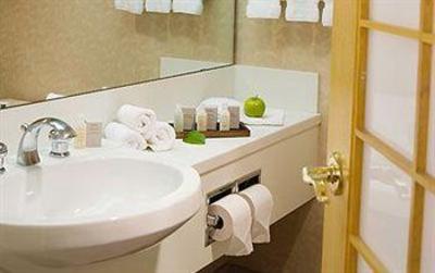 фото отеля Inn at Laurel Point