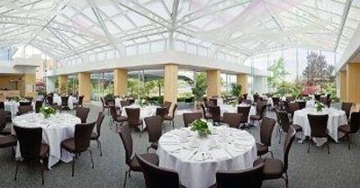 фото отеля Inn at Laurel Point