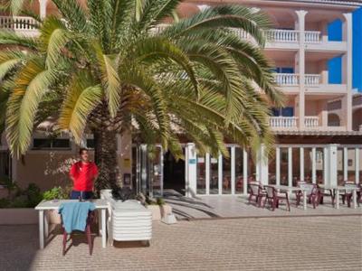 фото отеля Apartamentos Calas De Ibiza