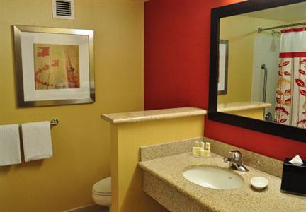 фото отеля Courtyard by Marriott Dunn Loring Fairfax