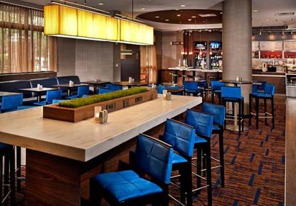 фото отеля Courtyard by Marriott Dunn Loring Fairfax