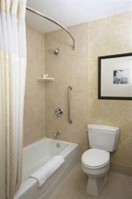 фото отеля Hilton Garden Inn Lancaster