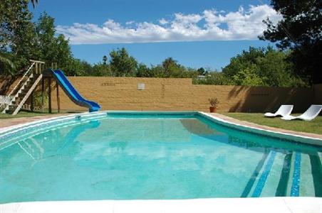 фото отеля 101 Oudtshoorn Holiday Accommodation