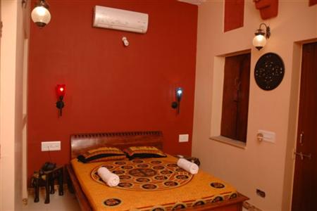 фото отеля Hem Guest House