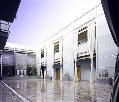 фото отеля Shade Hotel