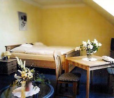 фото отеля Hotel Und Landgasthof Zum Bockshahn Spessart