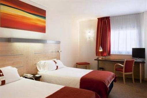 фото отеля Holiday Inn Express Malaga Airport