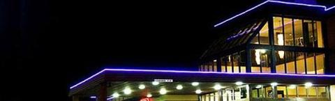 фото отеля BEST WESTERN Seven Oaks Inn