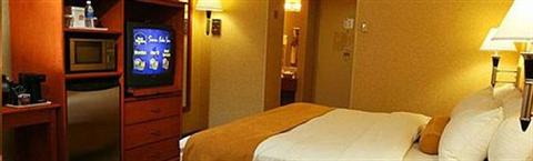 фото отеля BEST WESTERN Seven Oaks Inn