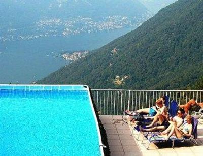 фото отеля Meuble Paradiso Sul Lago Hotel Brunate