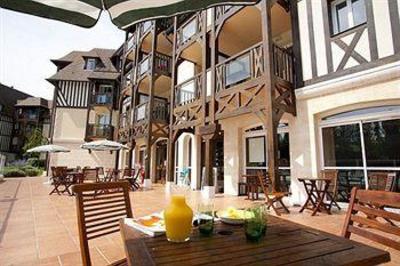 фото отеля Pierre & Vacances - Deauville Golf Resort