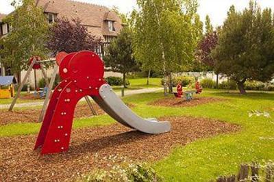 фото отеля Pierre & Vacances - Deauville Golf Resort