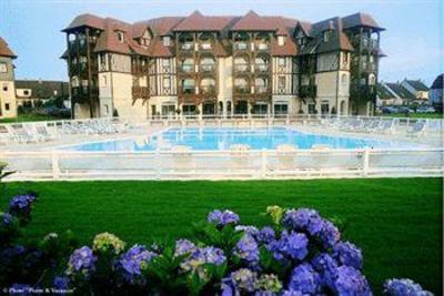 фото отеля Pierre & Vacances - Deauville Golf Resort