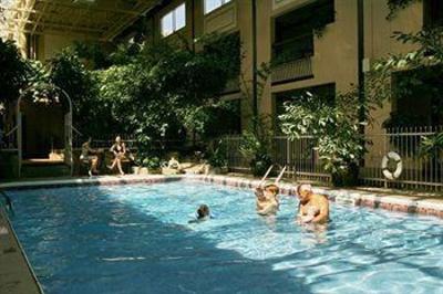 фото отеля Hotel L'Oiseliere Montmagny