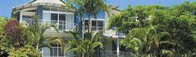 фото отеля Noosa Outrigger Beach Resort