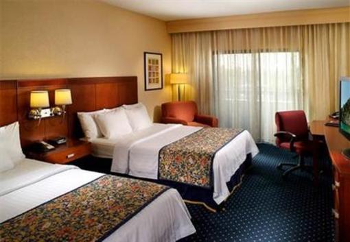 фото отеля Courtyard by Marriott Nashville Brentwood