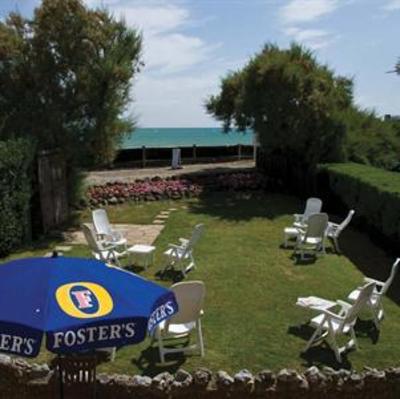 фото отеля BEST WESTERN Beachcroft Hotel