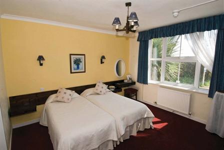 фото отеля BEST WESTERN Beachcroft Hotel