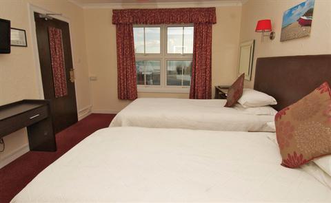 фото отеля BEST WESTERN Beachcroft Hotel