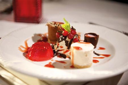 фото отеля BEST WESTERN Beachcroft Hotel