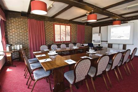 фото отеля BEST WESTERN Beachcroft Hotel