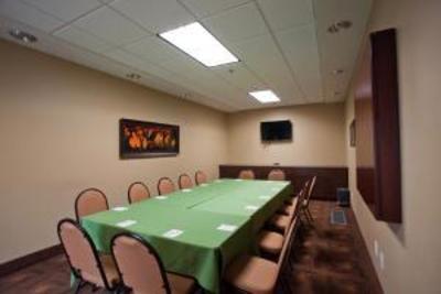 фото отеля BEST WESTERN PLUS Grand Island Inn & Suites