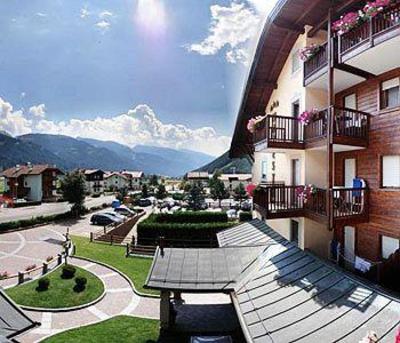 фото отеля Aparthotel Majestic