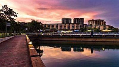 фото отеля Vibe Hotel Darwin Waterfront