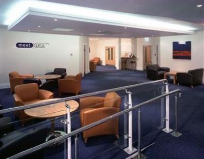фото отеля Holiday Inn Express Newport