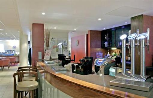 фото отеля Holiday Inn Express Newport