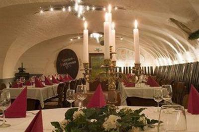 фото отеля Altdeutsche Weinstube Hotel Rudesheim am Rhein