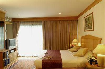 фото отеля Admiral Suites Bangkok