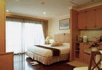 фото отеля Admiral Suites Bangkok