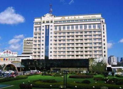 фото отеля Kunming Hotel
