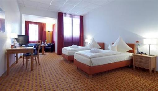 фото отеля BEST WESTERN Hotel Bonneberg