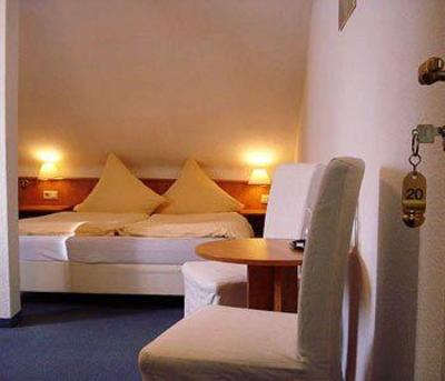 фото отеля Hotel Goldenes Lamm Idstein