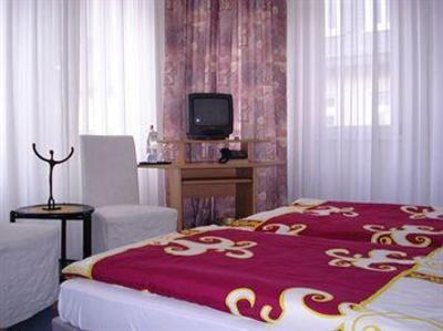 фото отеля Hotel Goldenes Lamm Idstein