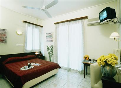 фото отеля Triton Hotel Piraeus