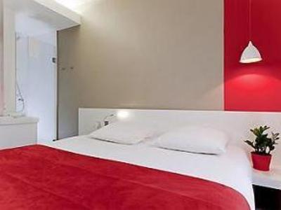 фото отеля Ibis Styles Paris Montmartre Nord