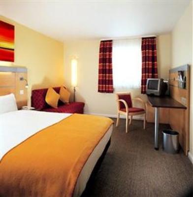 фото отеля Holiday Inn Express Banbury M40 Jct.11