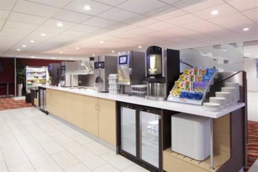 фото отеля Holiday Inn Express Banbury M40 Jct.11