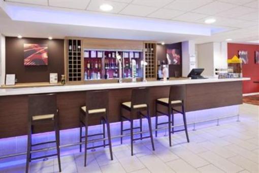 фото отеля Holiday Inn Express Banbury M40 Jct.11