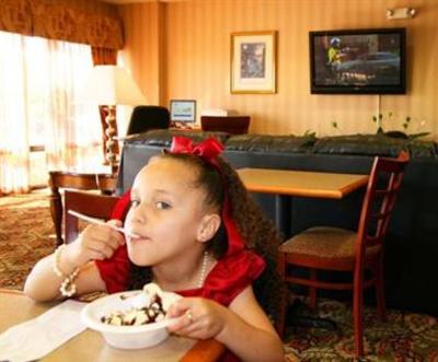 фото отеля Hampton Inn Natchitoches