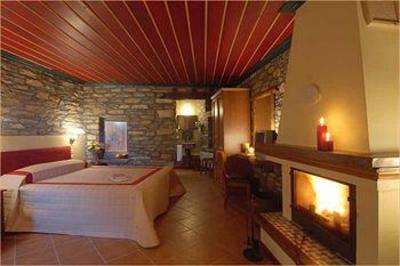 фото отеля Anovolios Traditional Resort