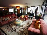 Stamford Suites