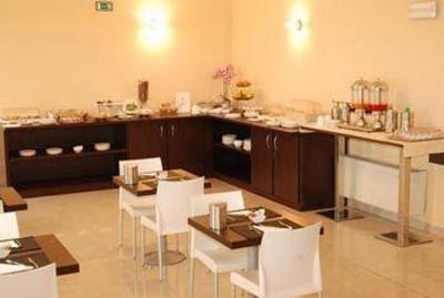 фото отеля Hotel Don Camillo